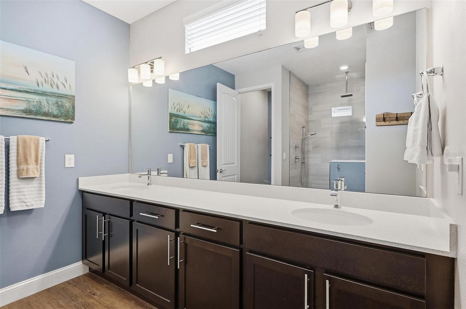 Image 26 of 54 For 60 Frenora Lane