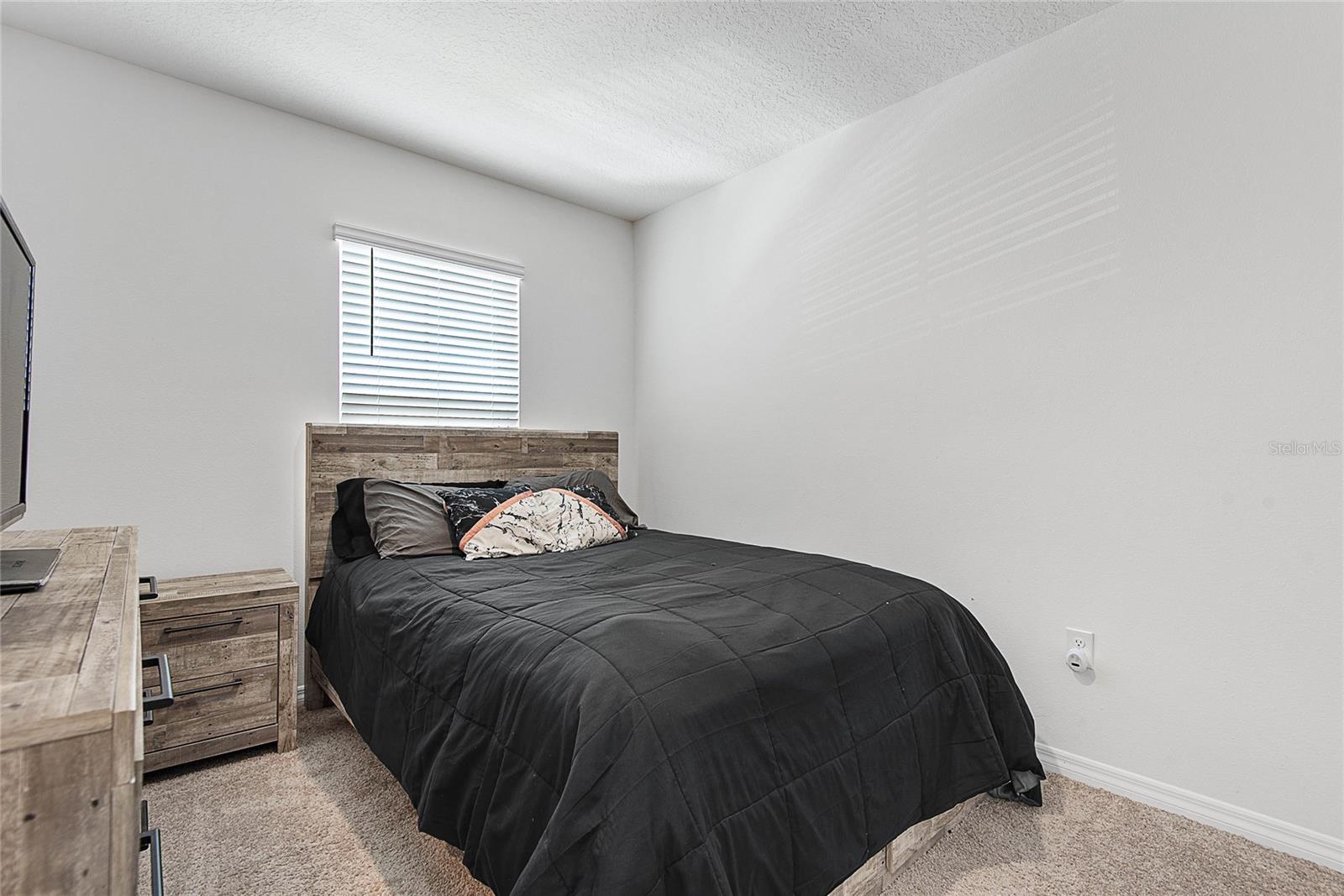 Image 32 of 49 For 45 Bella Oaks Drive