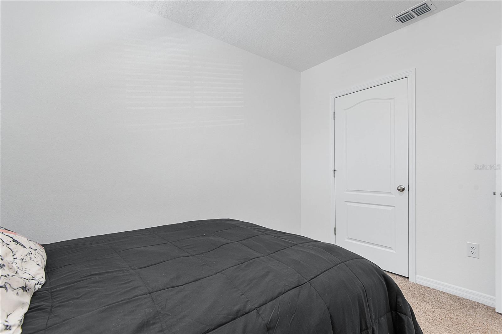 Image 34 of 49 For 45 Bella Oaks Drive