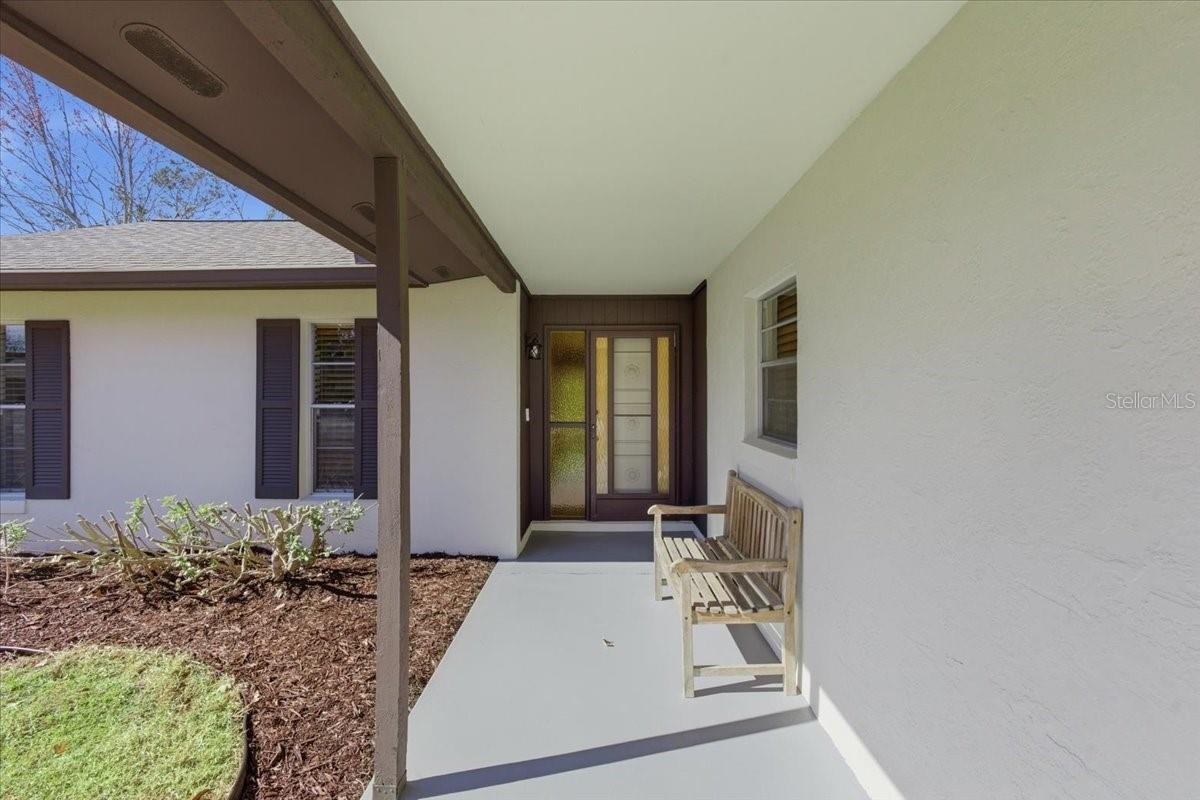 Image 6 of 37 For 8 Berkshire Lane