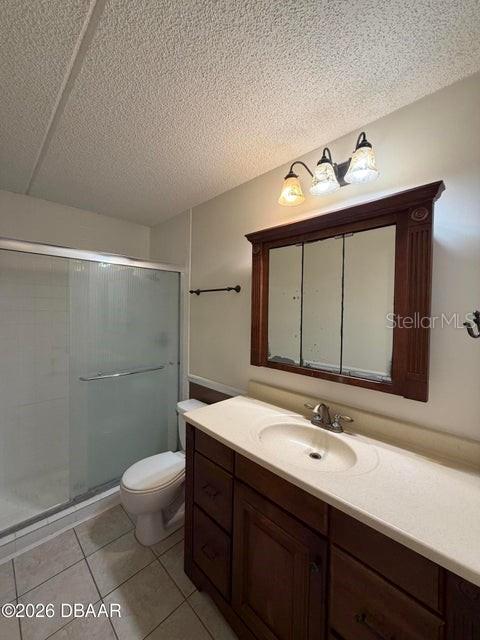 Image 16 of 29 For 55 Vining Court 1040