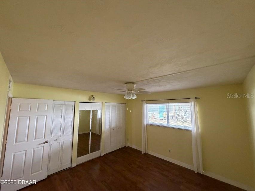 Image 18 of 29 For 55 Vining Court 1040