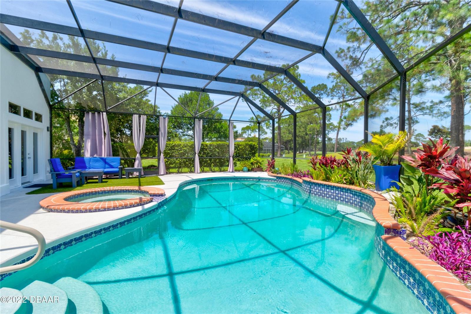 Image 21 of 49 For 13 Bay Pointe Drive