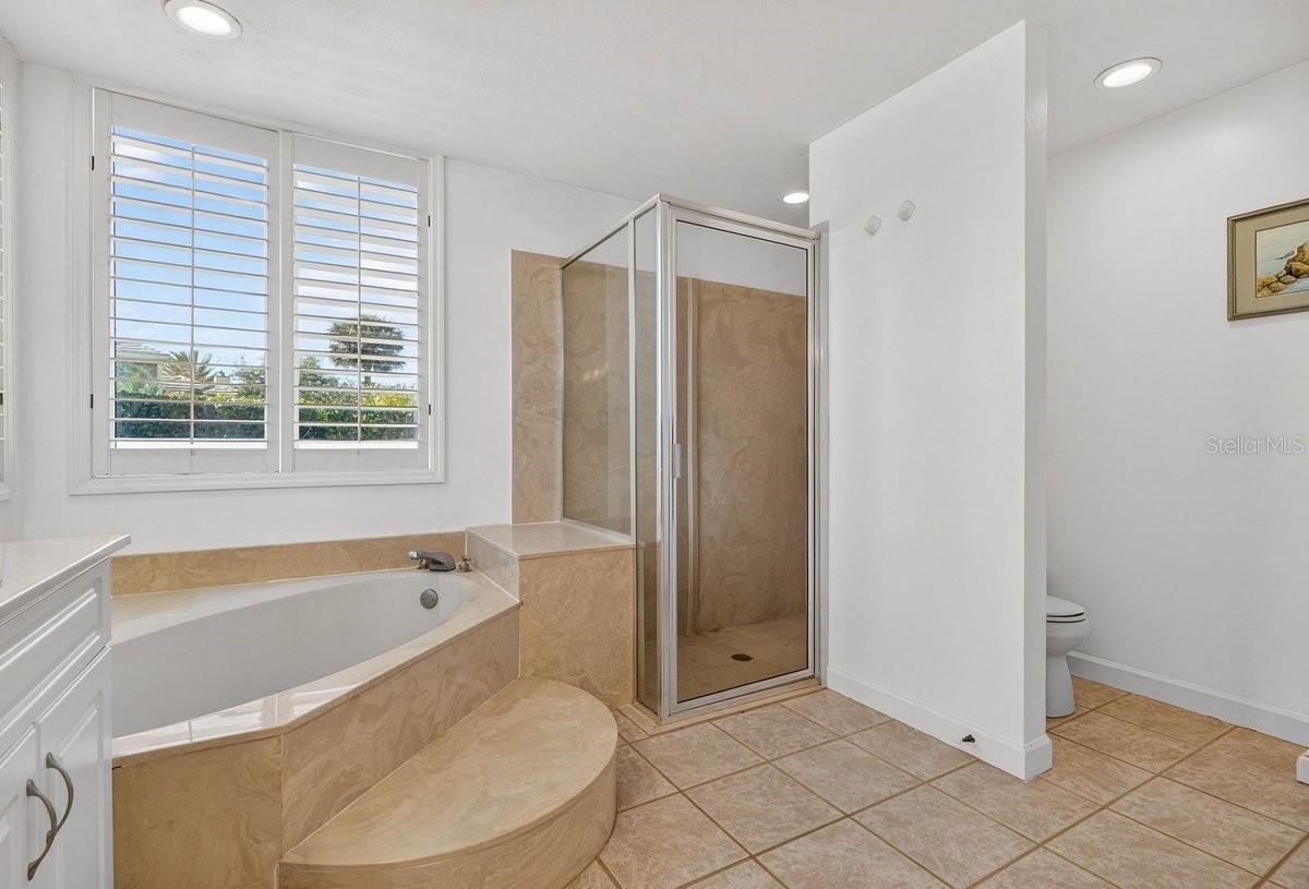 Image 29 of 49 For 13 Bay Pointe Drive