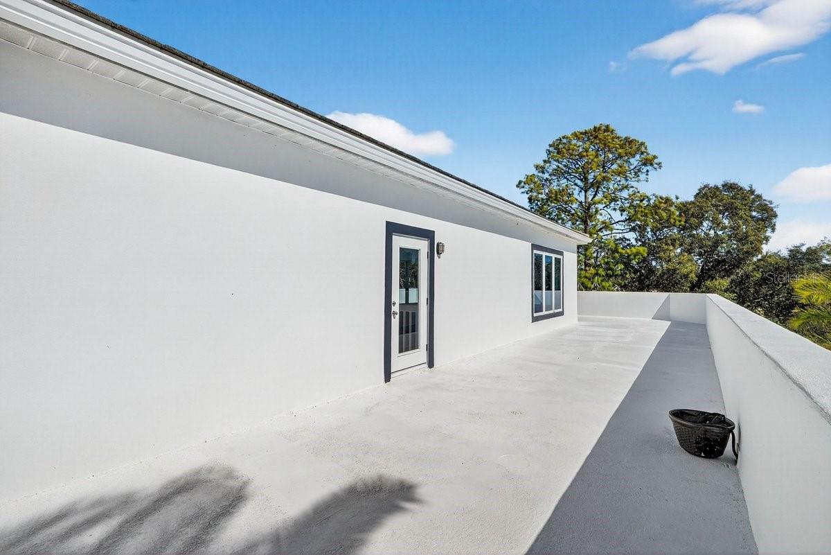 Image 39 of 49 For 13 Bay Pointe Drive