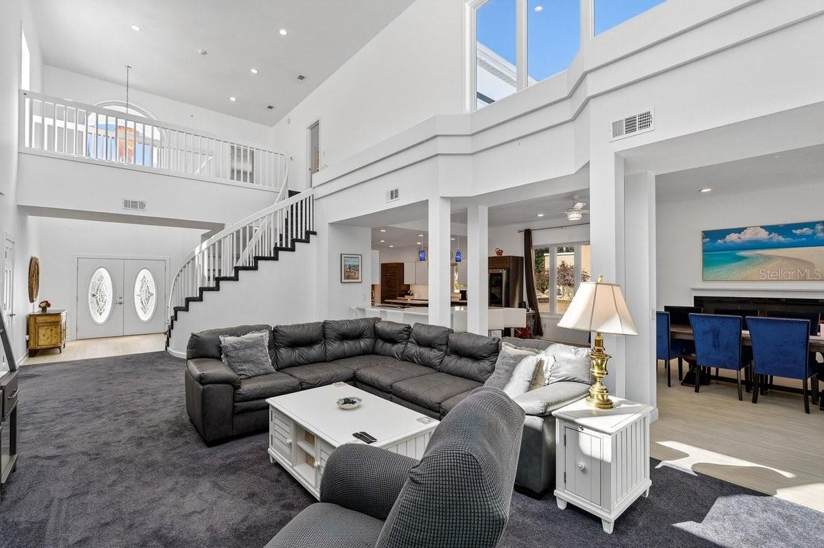 Image 7 of 49 For 13 Bay Pointe Drive