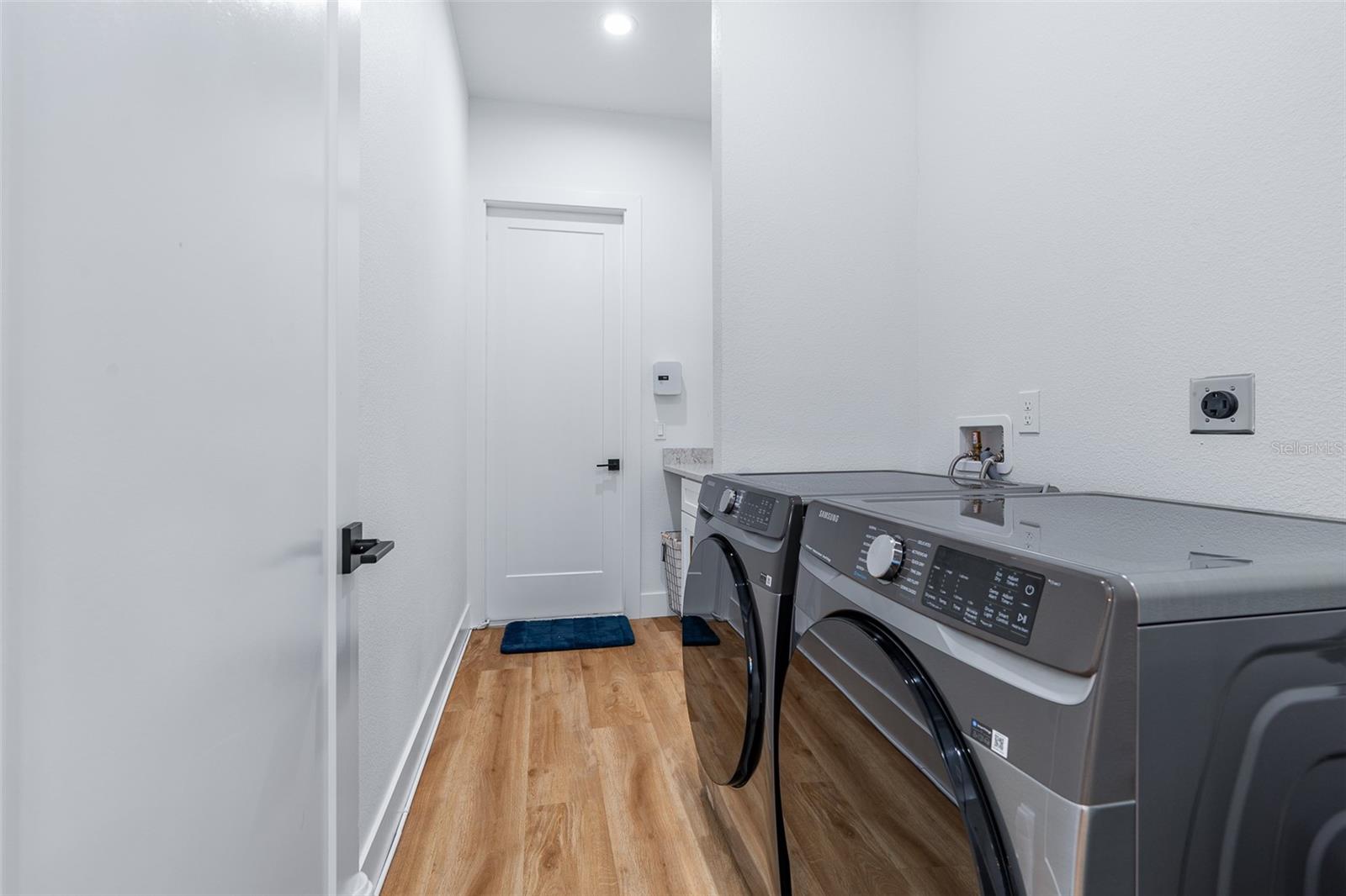 Image 17 of 58 For 7 Fortune Lane