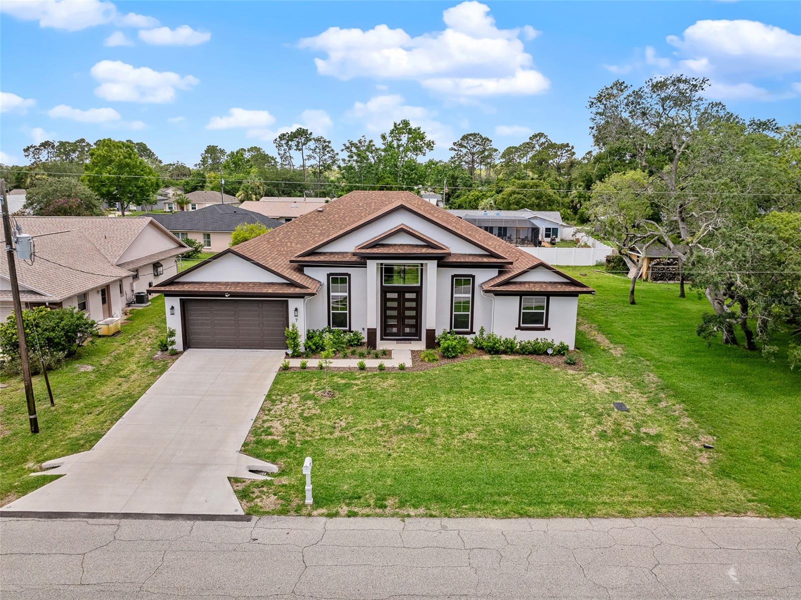 Image 2 of 58 For 7 Fortune Lane