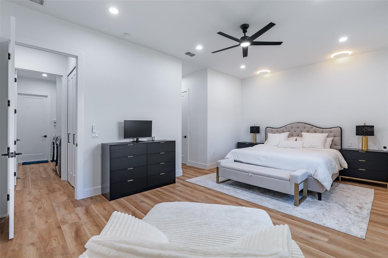 Image 24 of 58 For 7 Fortune Lane