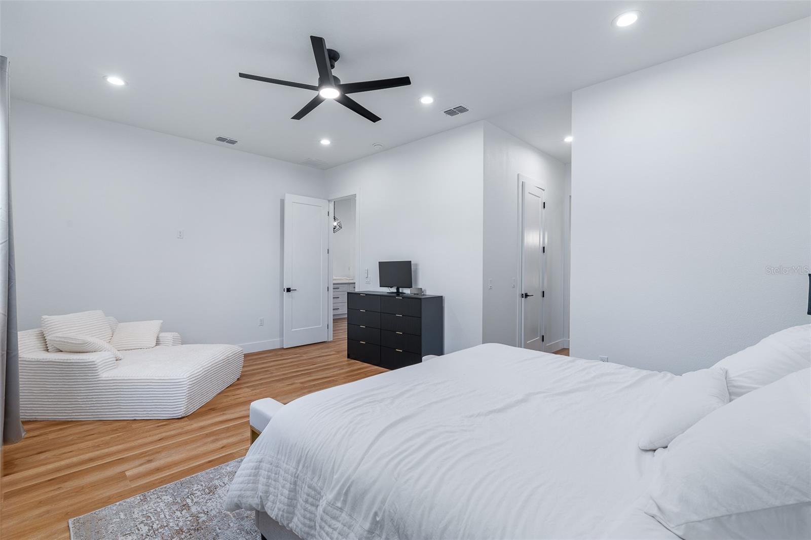 Image 25 of 58 For 7 Fortune Lane