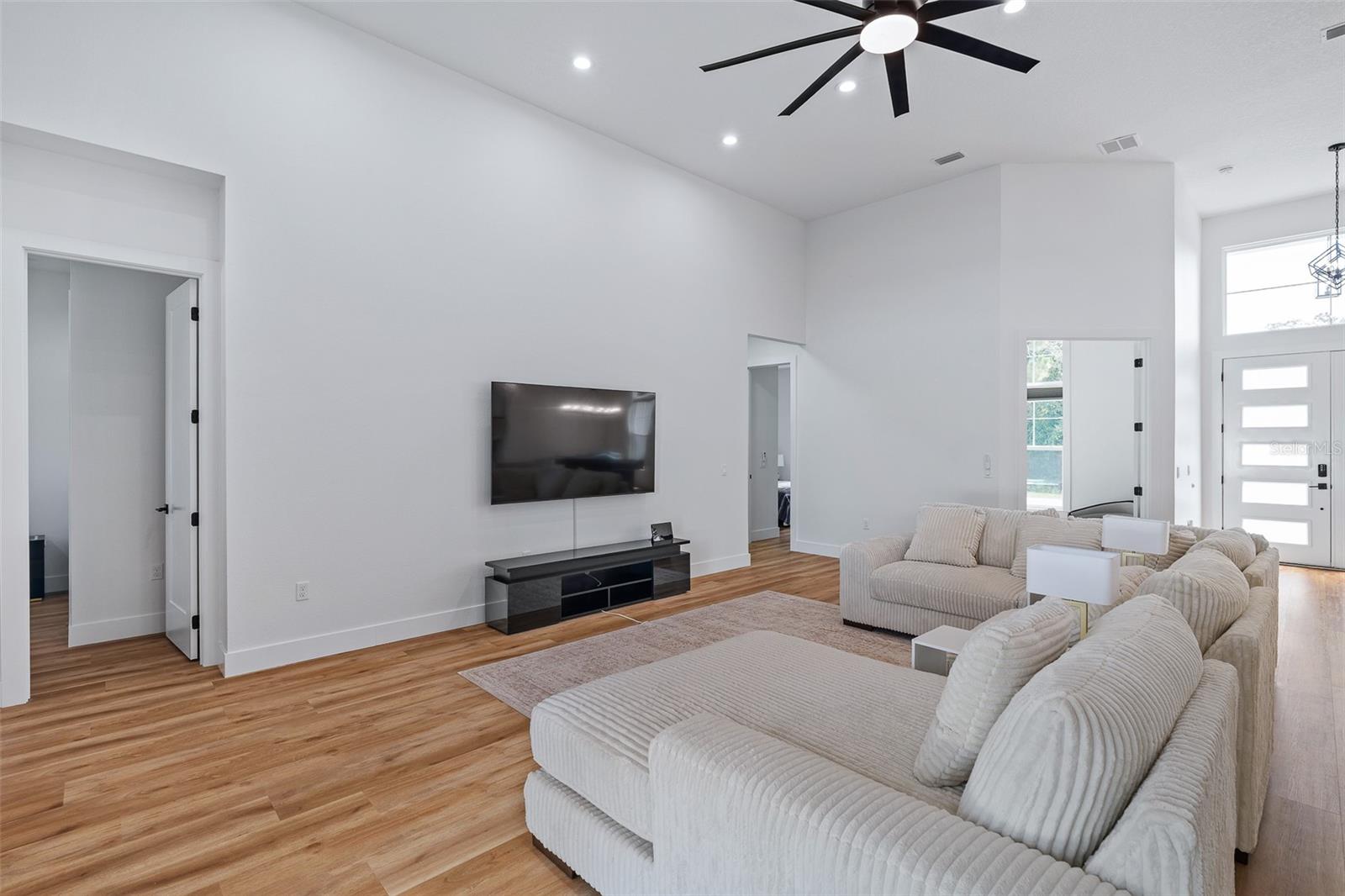 Image 34 of 58 For 7 Fortune Lane