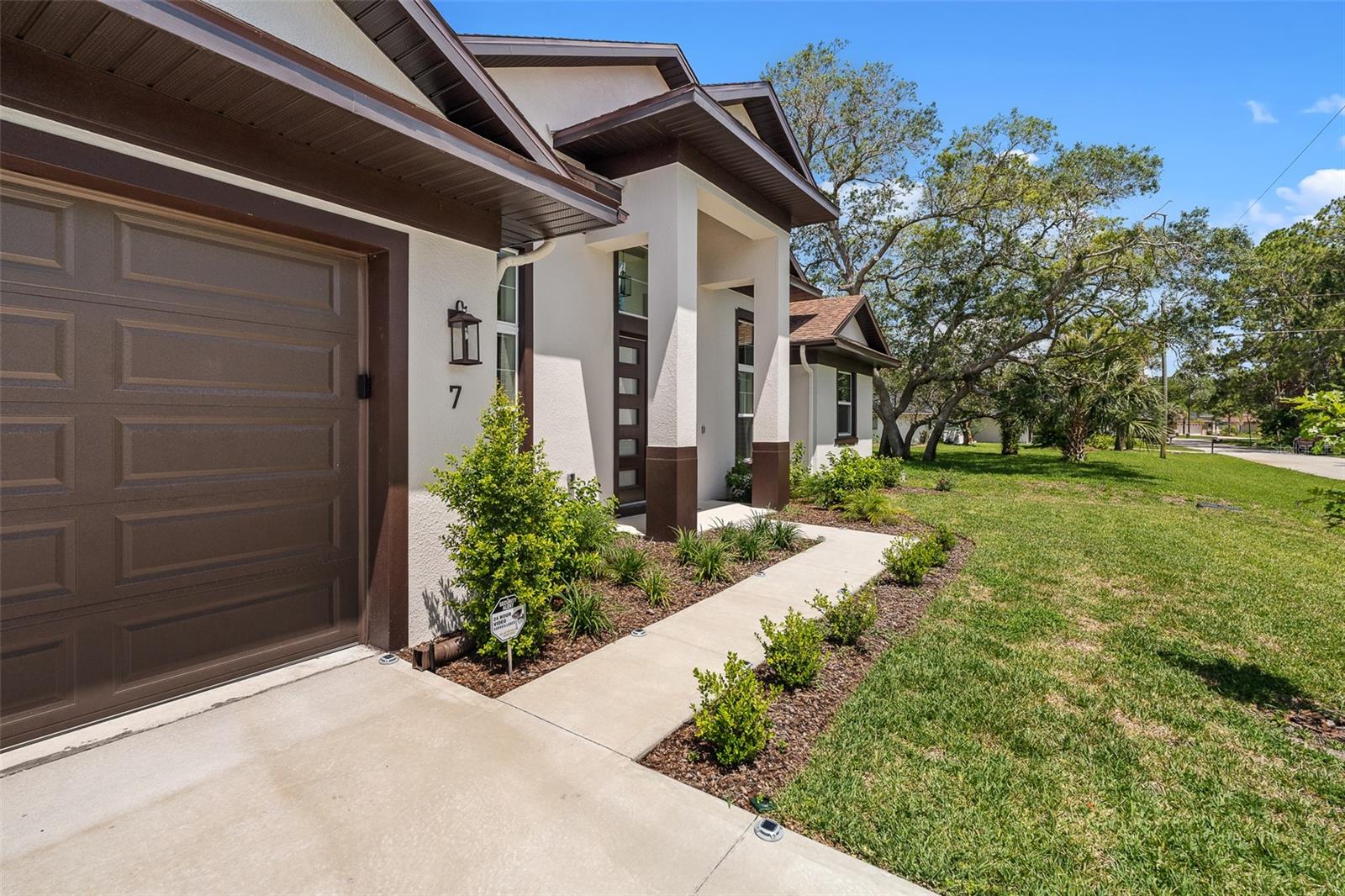 Image 6 of 58 For 7 Fortune Lane