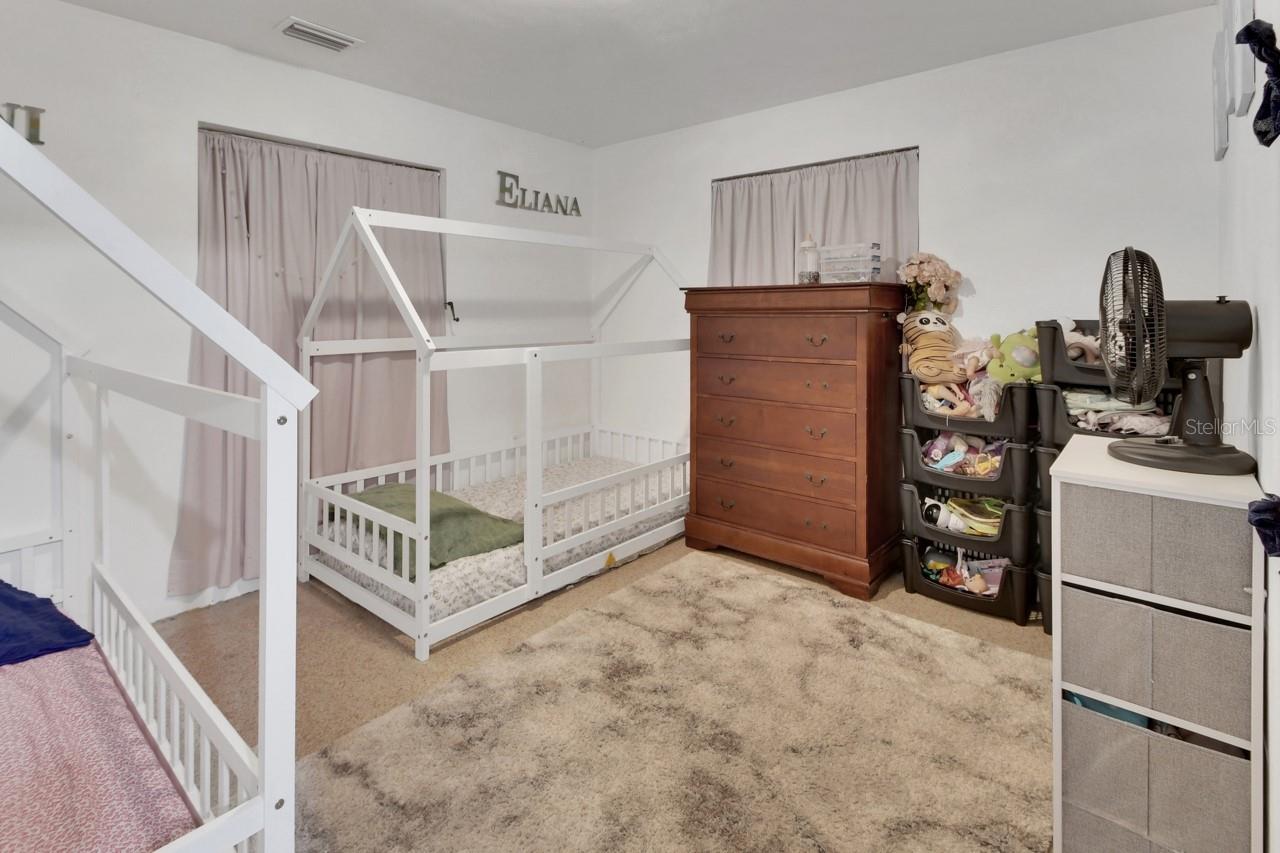 Image 12 of 27 For 4725 Audubon Avenue