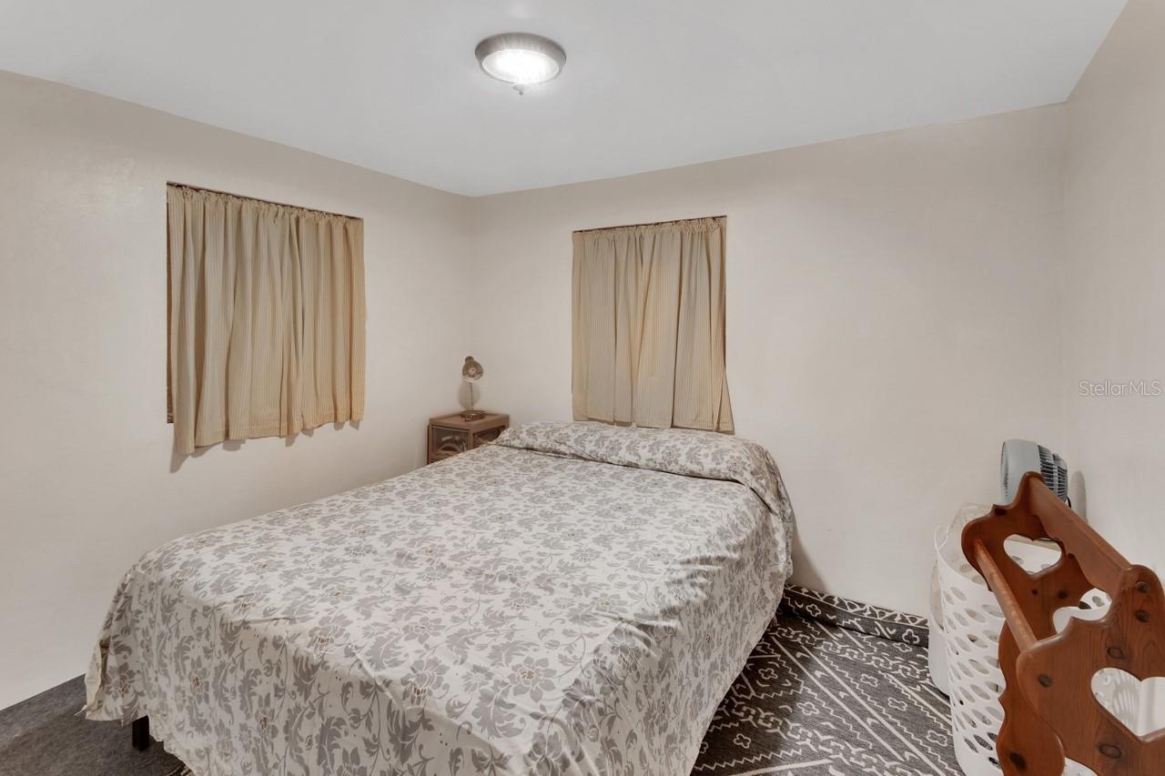 Image 14 of 27 For 4725 Audubon Avenue