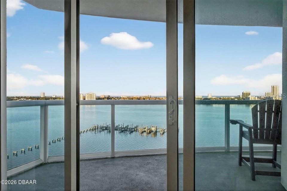 Image 36 of 56 For 231 Riverside Drive 1002-1