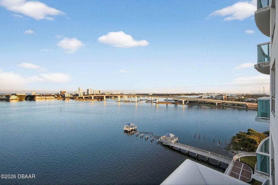 Image 37 of 56 For 231 Riverside Drive 1002-1