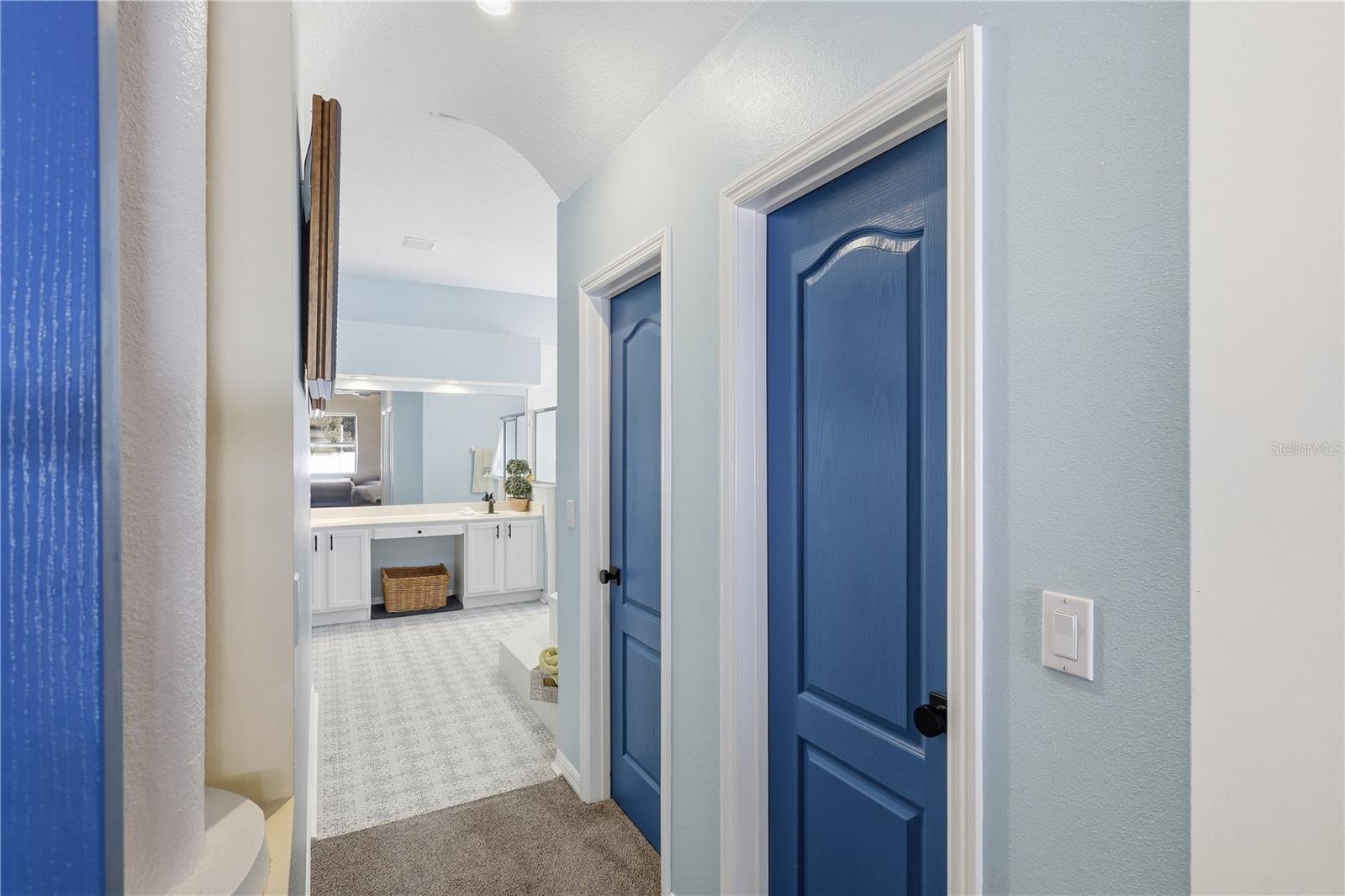 Image 24 of 52 For 39 Woodhollow Lane