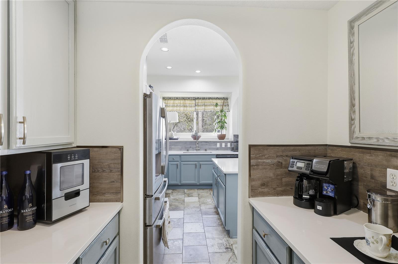 Image 25 of 52 For 39 Woodhollow Lane