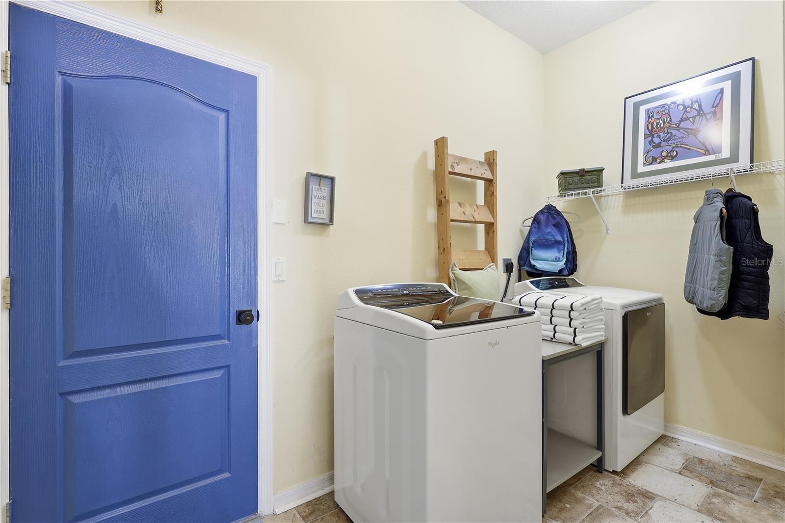 Image 39 of 52 For 39 Woodhollow Lane