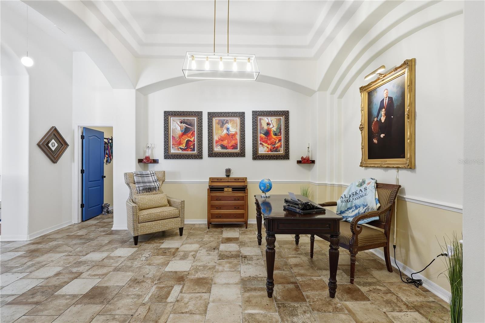 Image 7 of 52 For 39 Woodhollow Lane