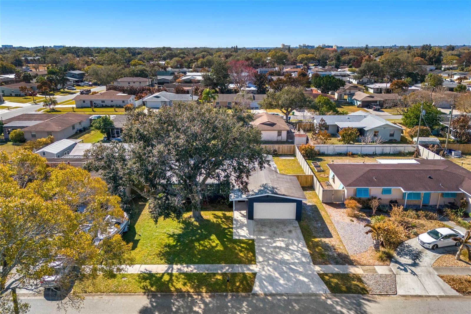 Image 34 of 38 For 235 Eyre Avenue