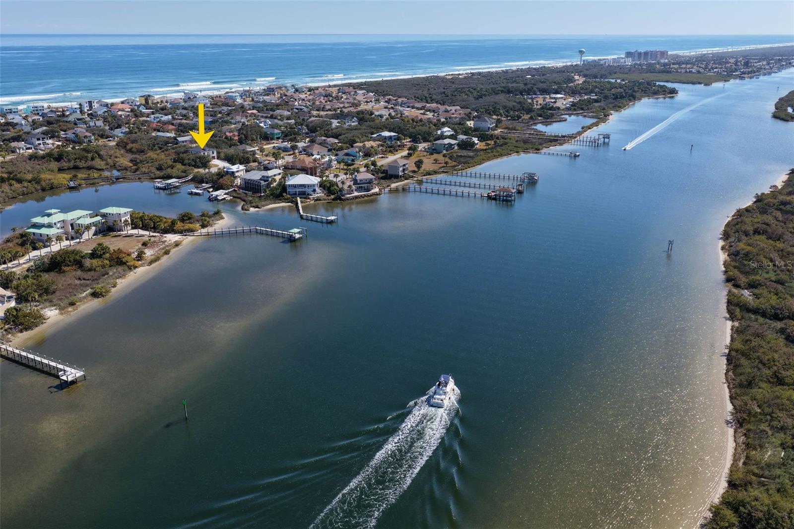 Image 71 of 75 For 2643 Lakeshore Drive