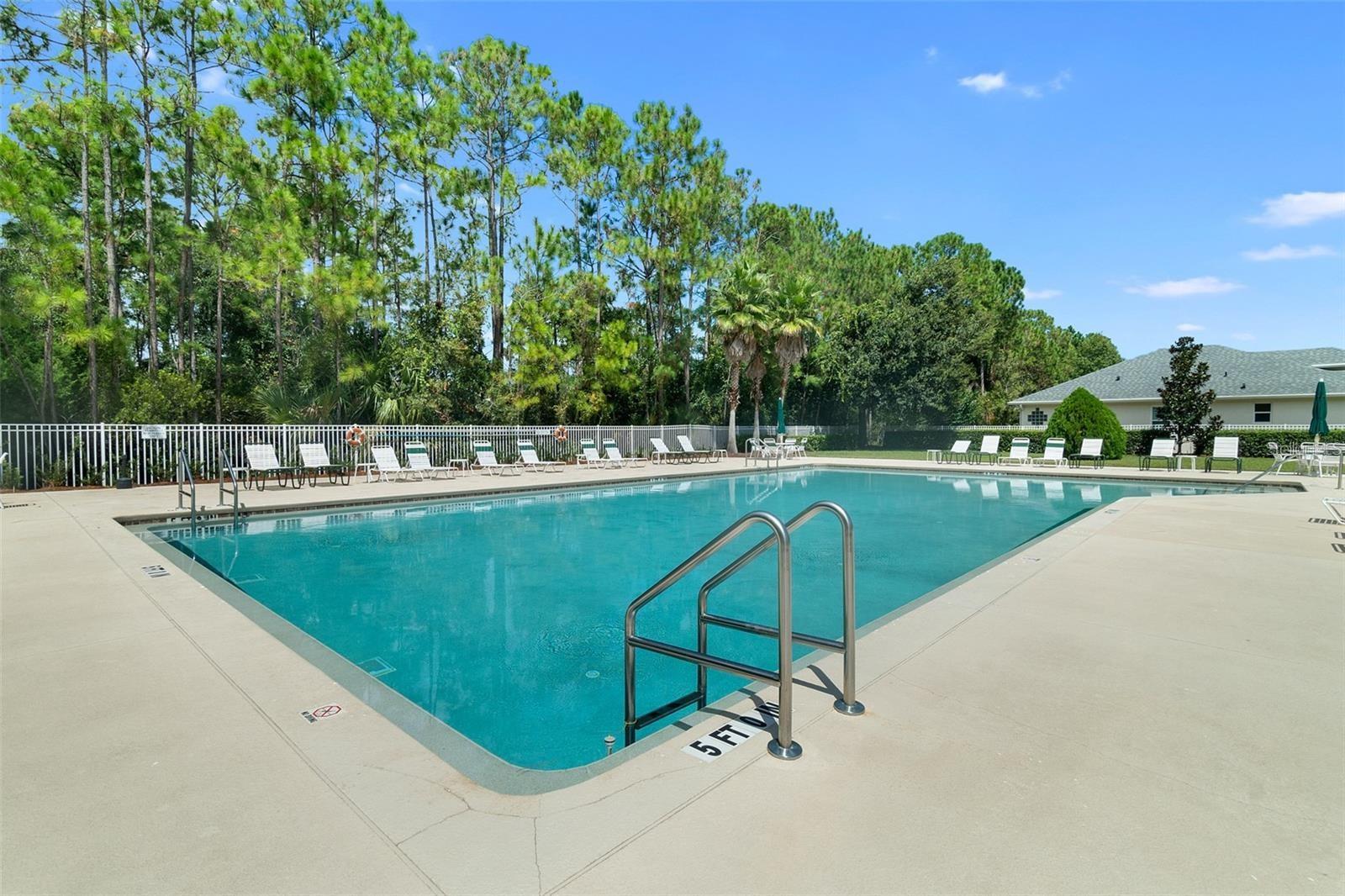 Image 50 of 52 For 19 Raintree Circle