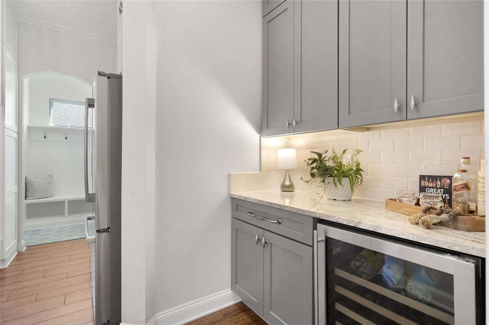 Image 18 of 59 For 112 Averley Way