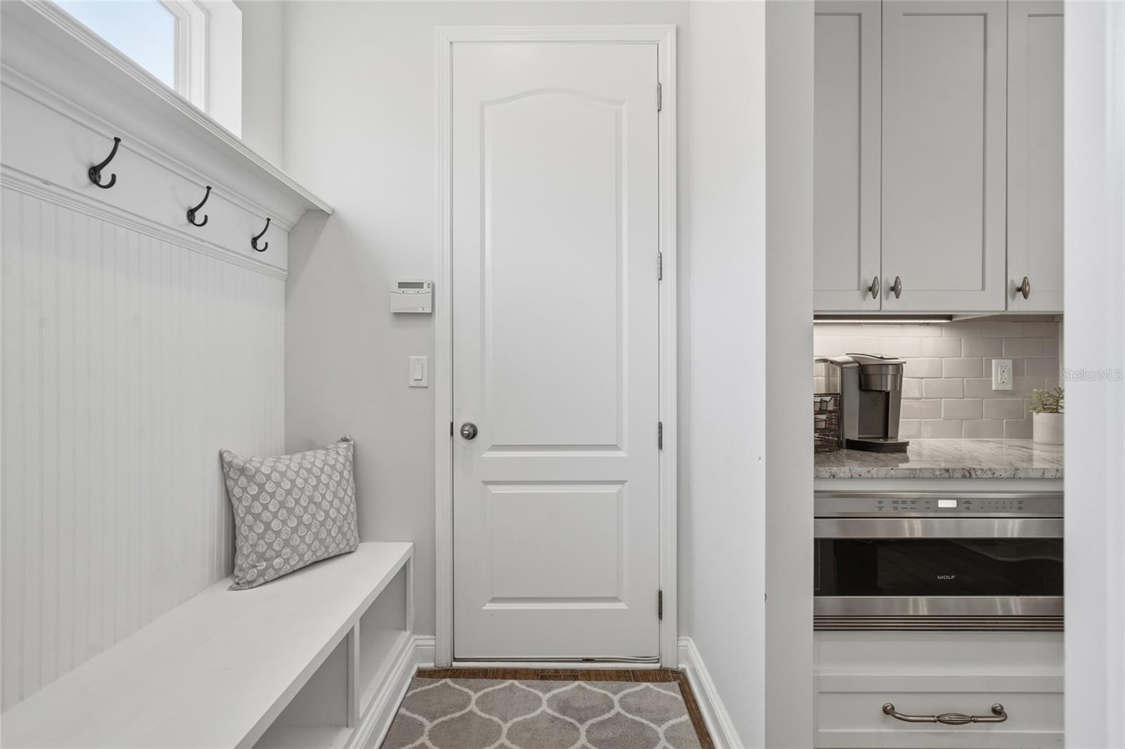 Image 19 of 59 For 112 Averley Way