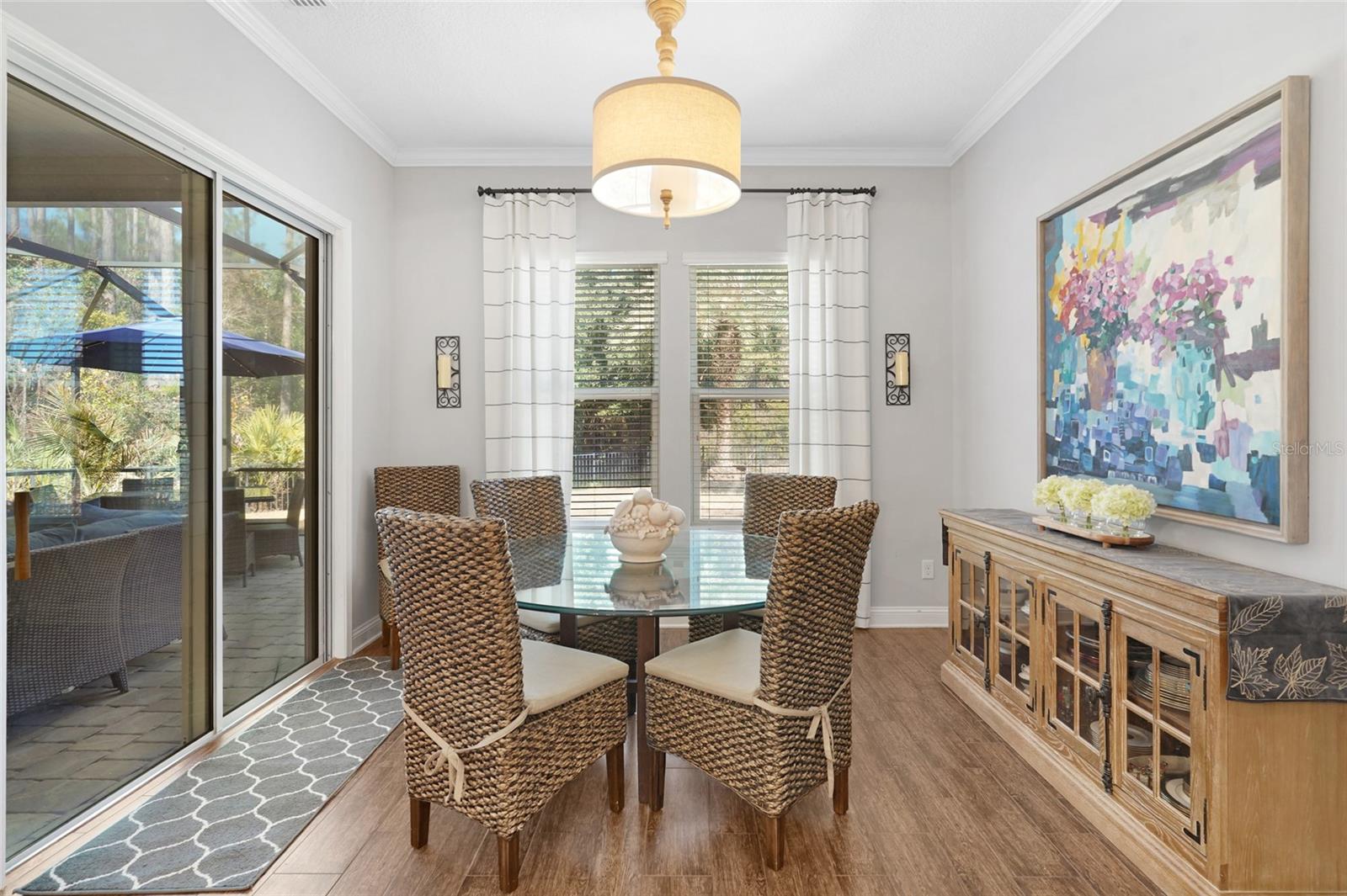 Image 21 of 59 For 112 Averley Way