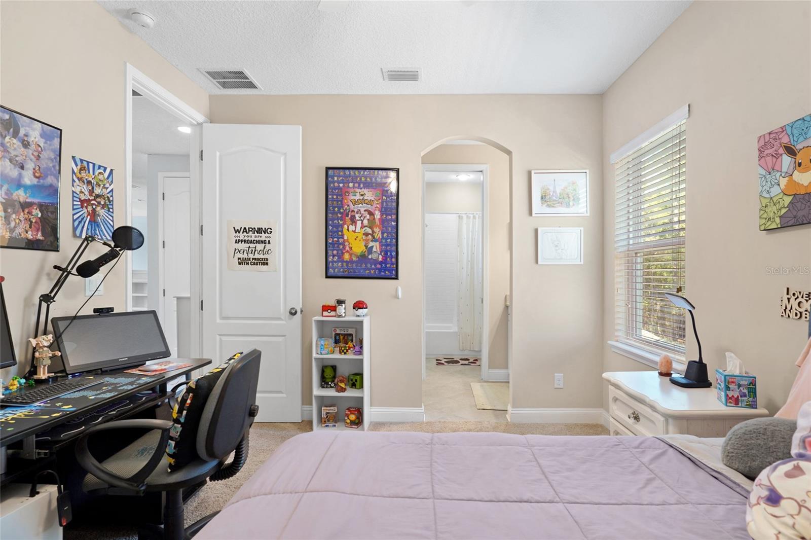 Image 38 of 59 For 112 Averley Way