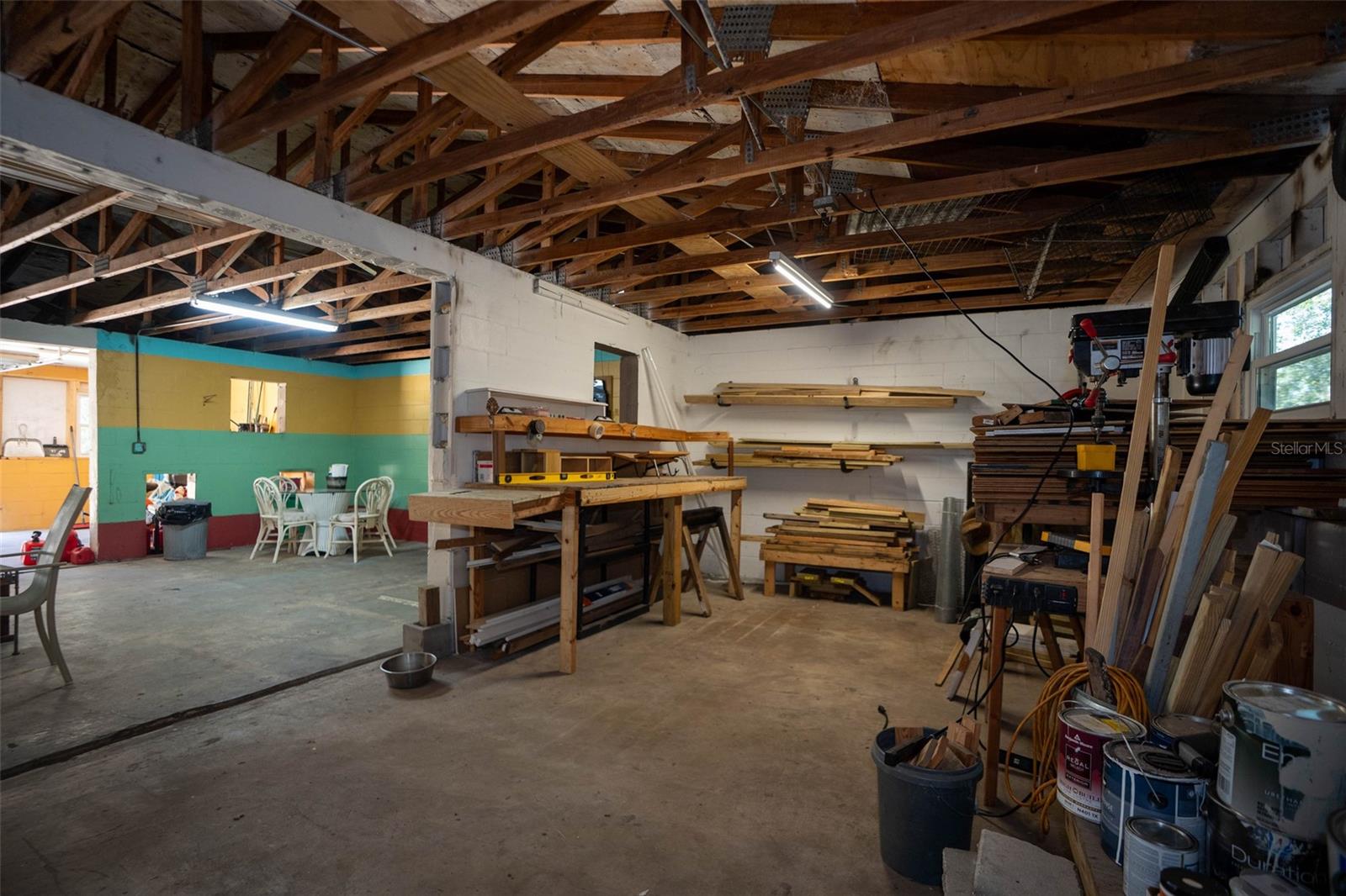 Image 25 of 81 For 20963 Colonial Drive