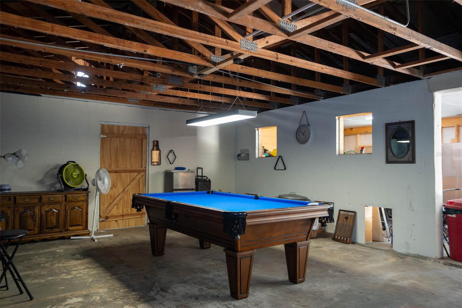 Image 27 of 81 For 20963 Colonial Drive