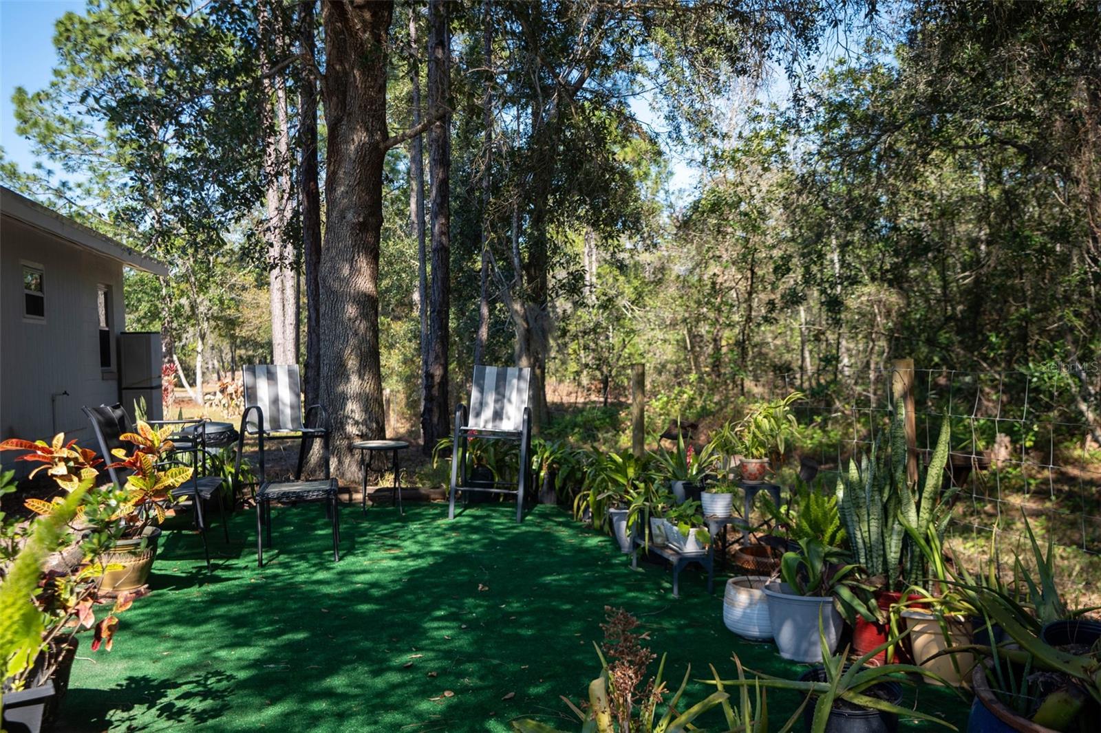 Image 35 of 81 For 20963 Colonial Drive