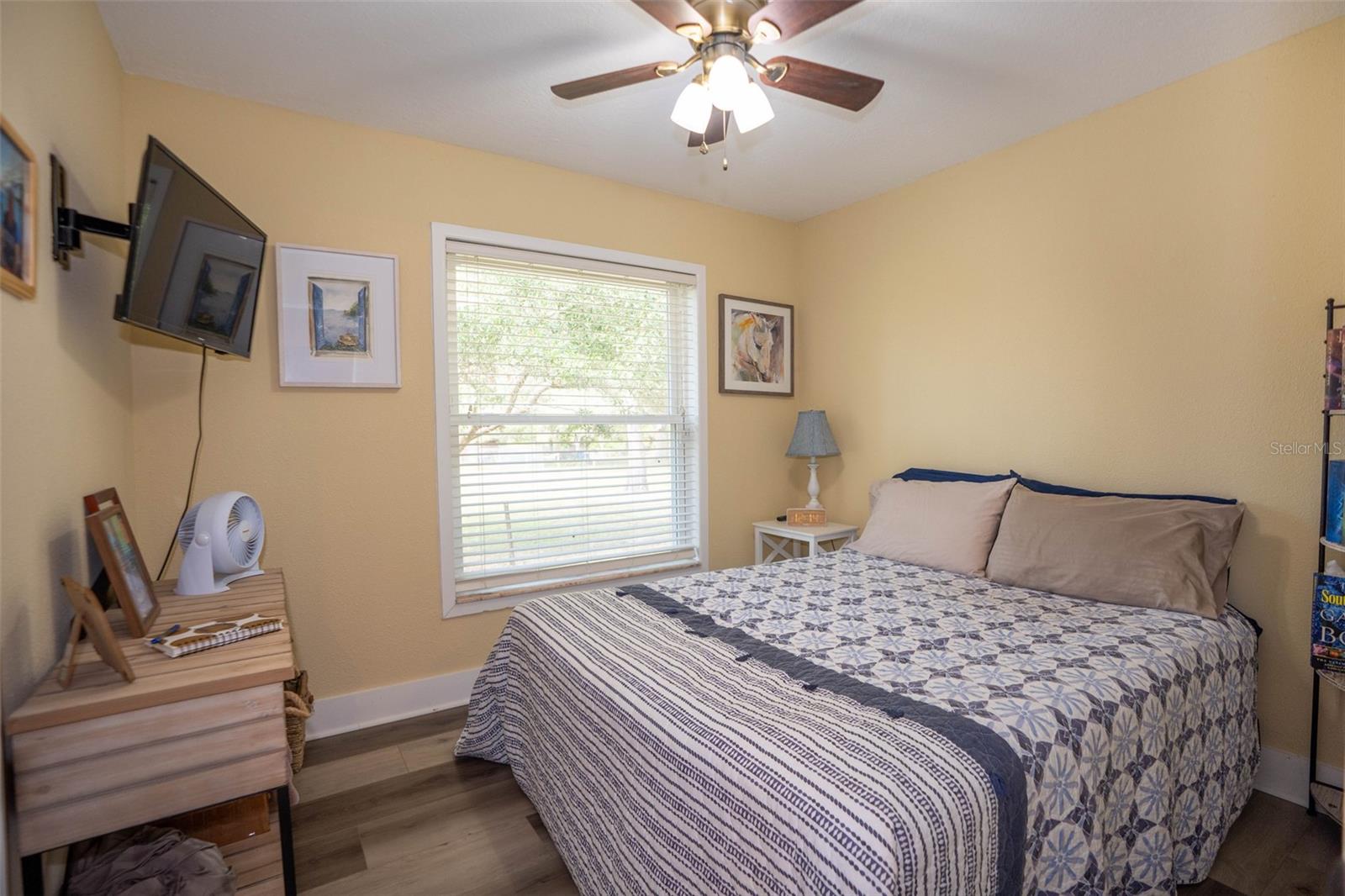 Image 79 of 81 For 20963 Colonial Drive