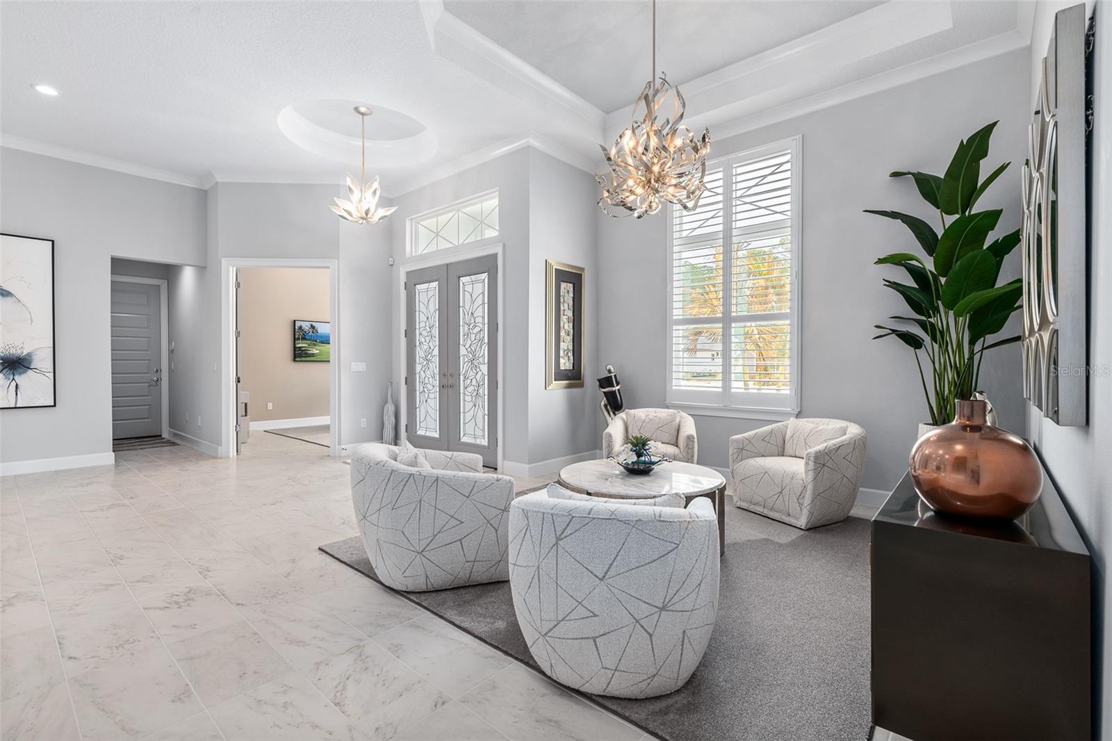 Listing photo id 22 for 272 Stirling Bridge Drive