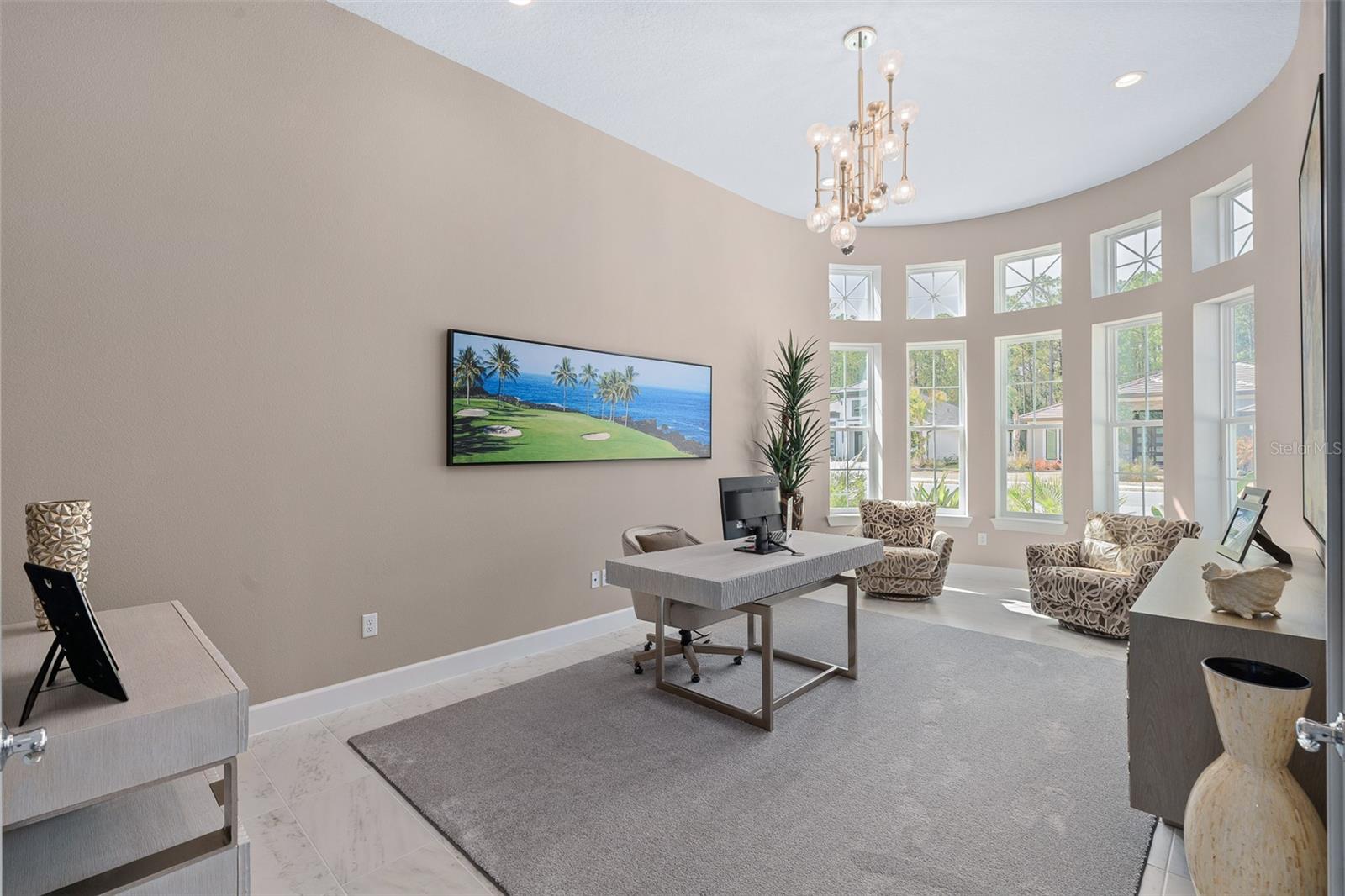 Listing photo id 23 for 272 Stirling Bridge Drive