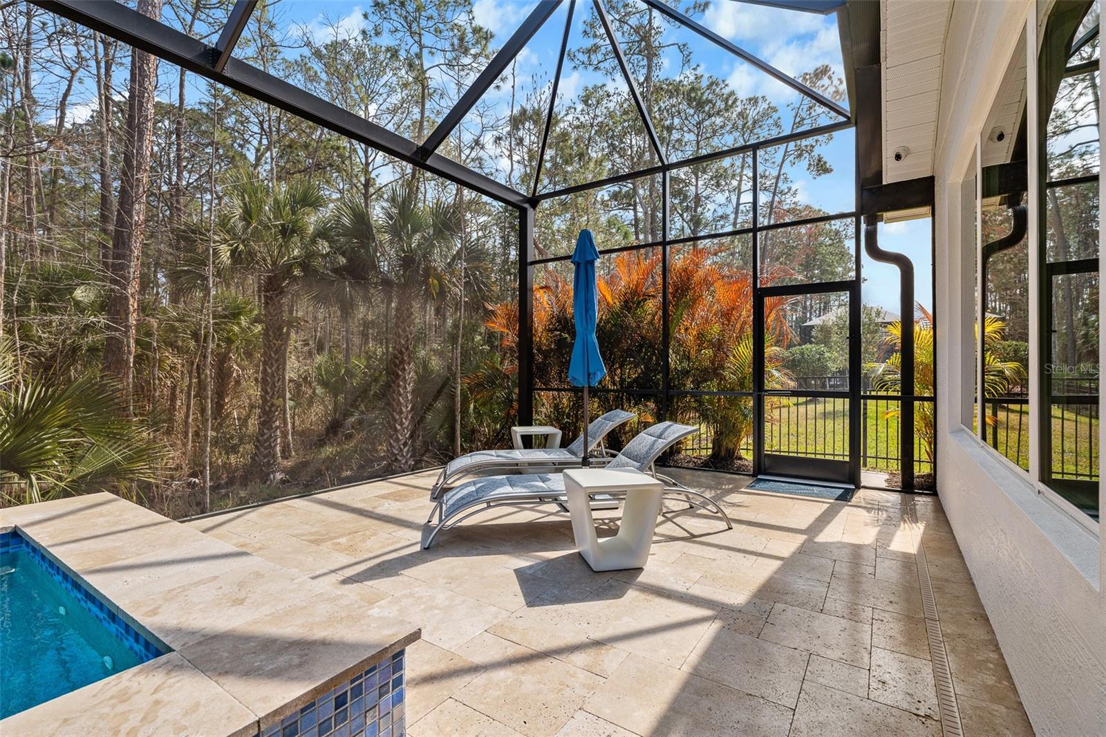 Listing photo id 55 for 272 Stirling Bridge Drive