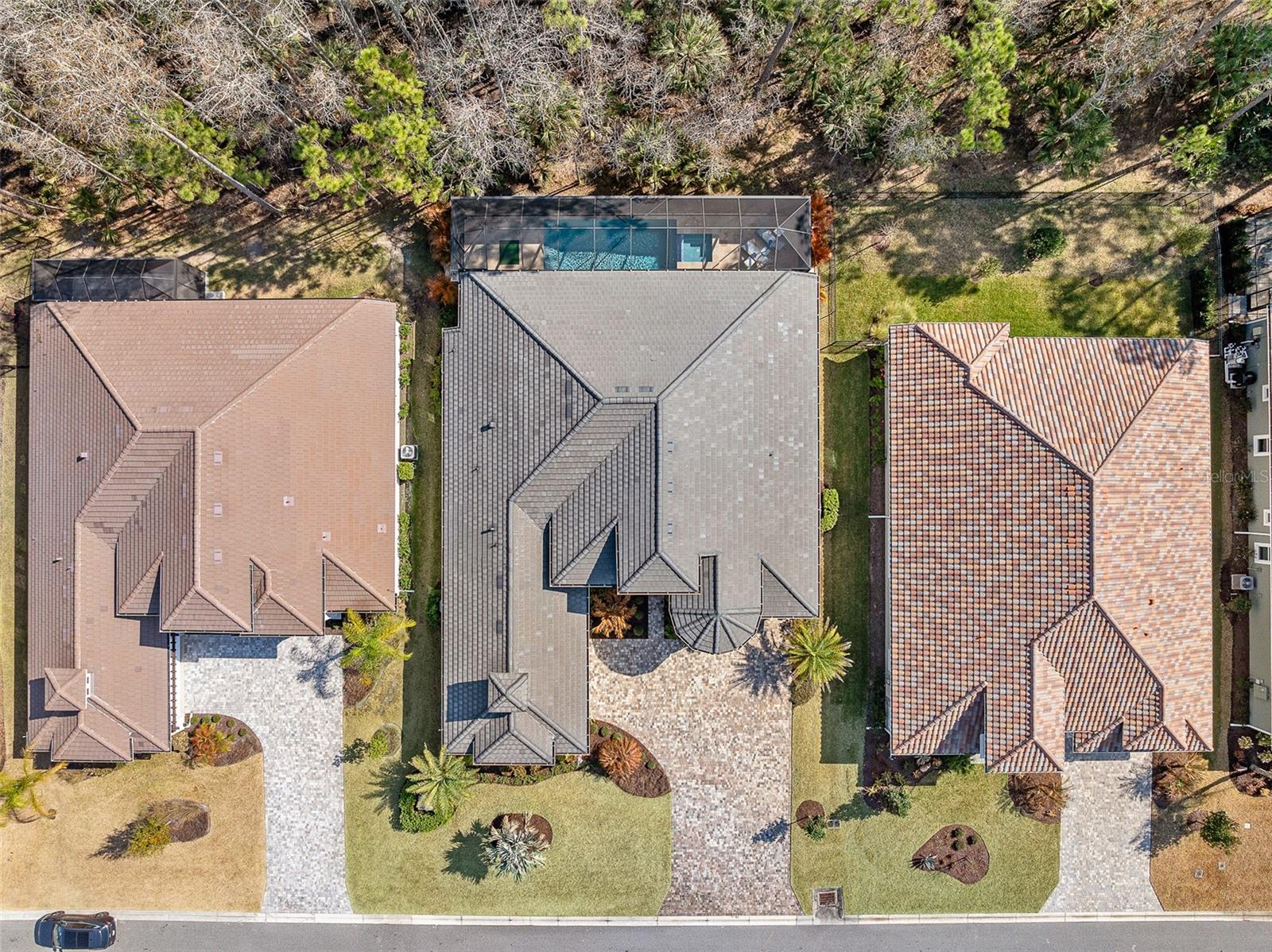 Listing photo id 58 for 272 Stirling Bridge Drive