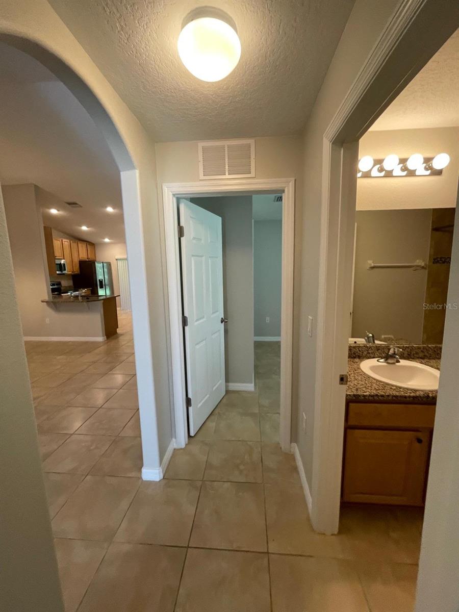 Image 14 of 14 For 27 Pony Lane B