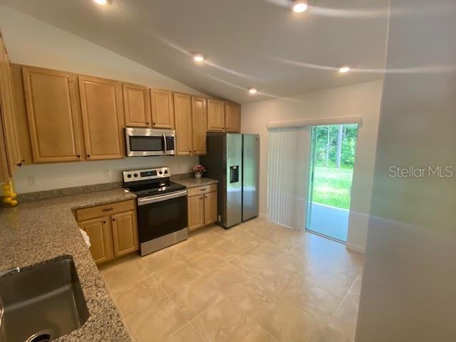 Image 3 of 14 For 27 Pony Lane B