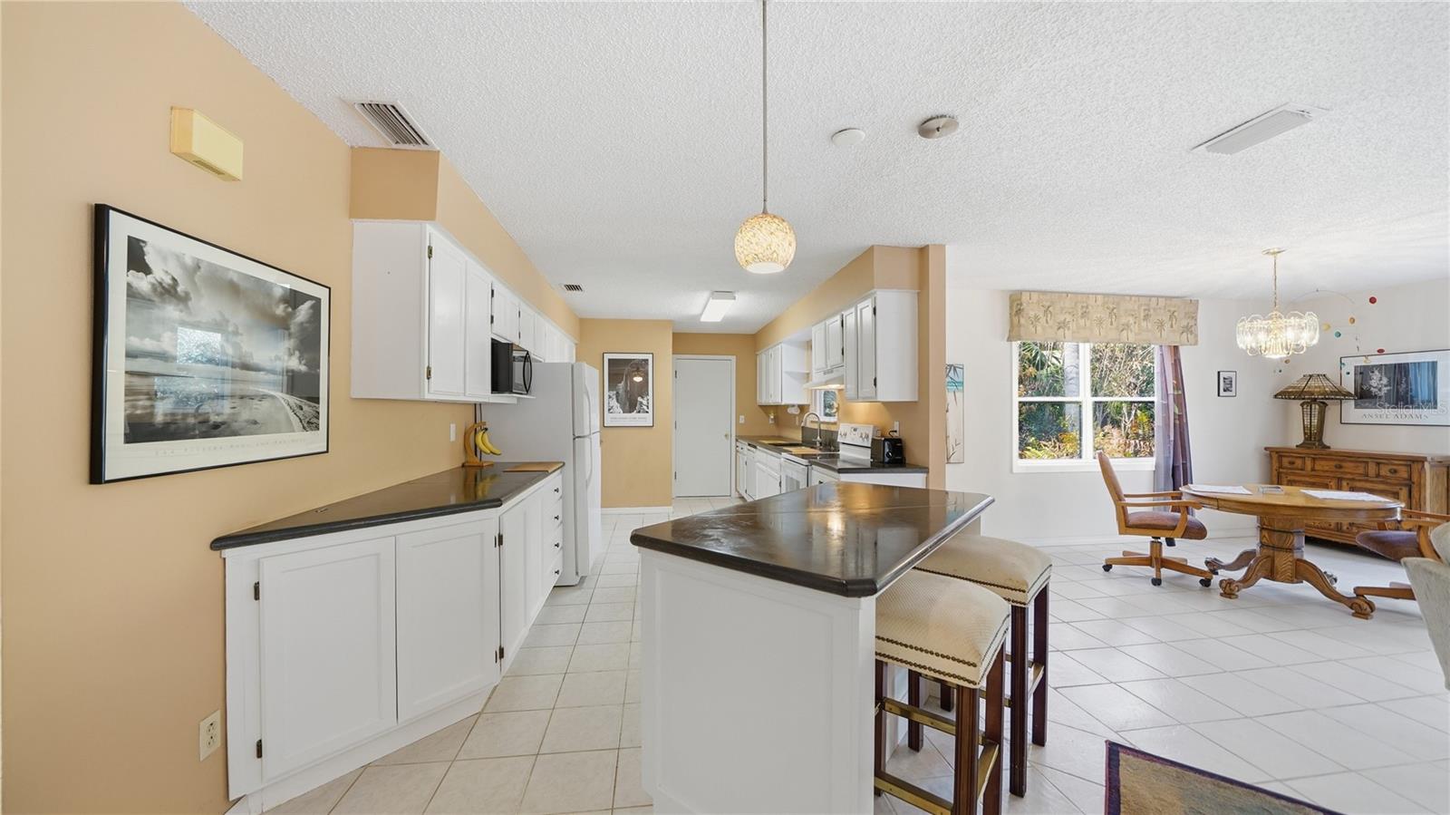 Image 10 of 50 For 350 Sunset Drive