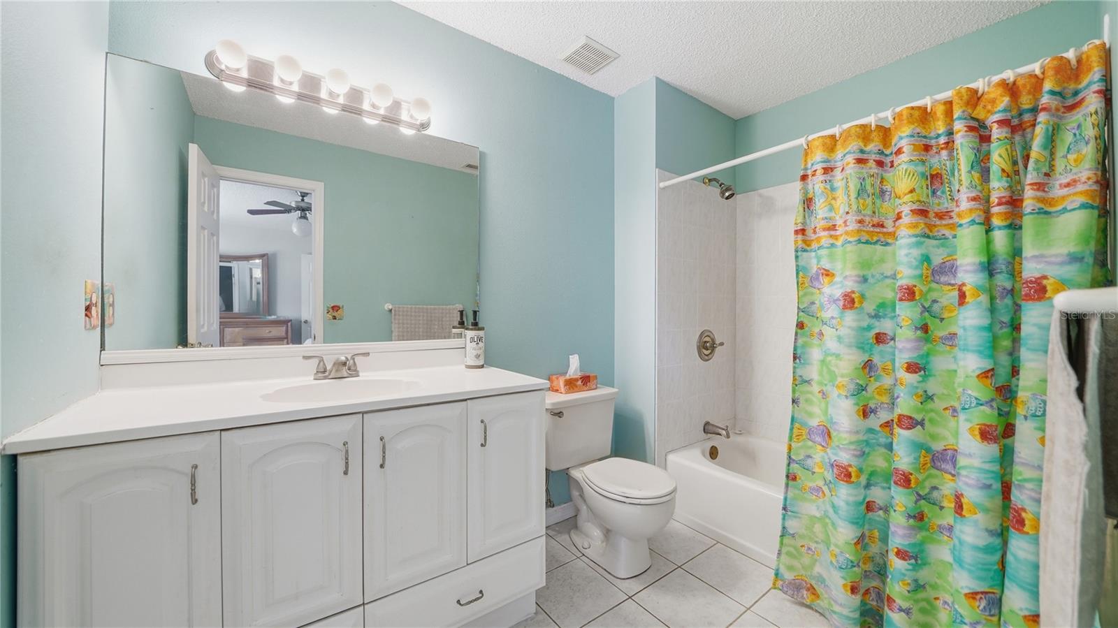 Image 19 of 50 For 350 Sunset Drive