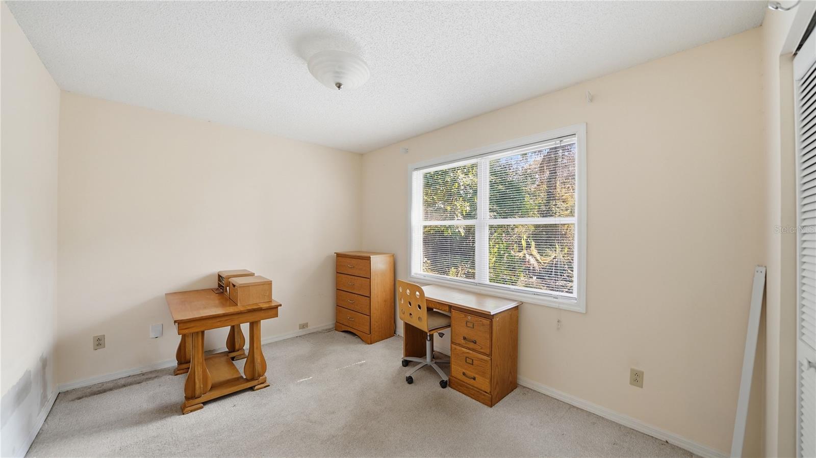 Image 24 of 50 For 350 Sunset Drive