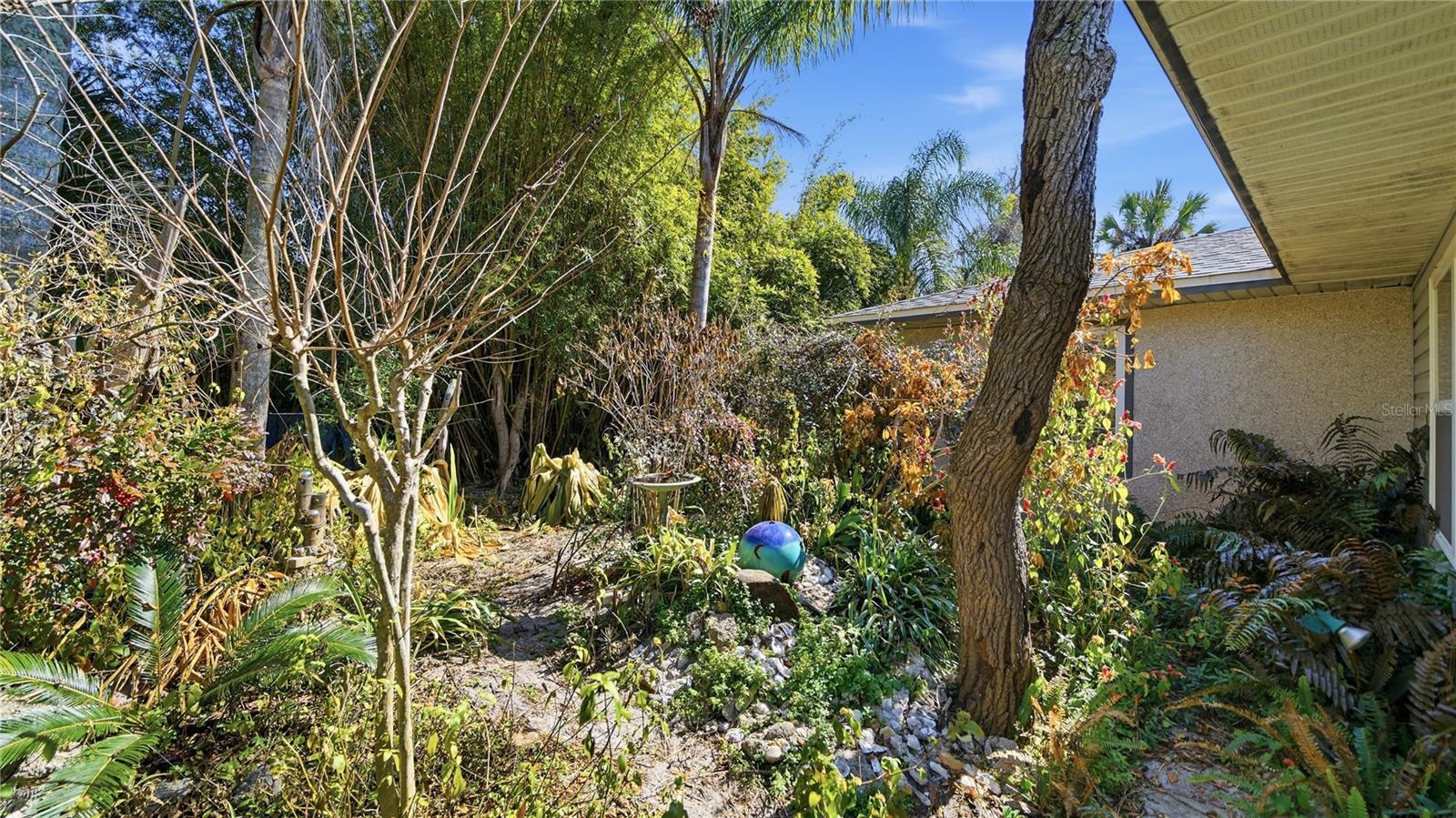 Image 31 of 50 For 350 Sunset Drive