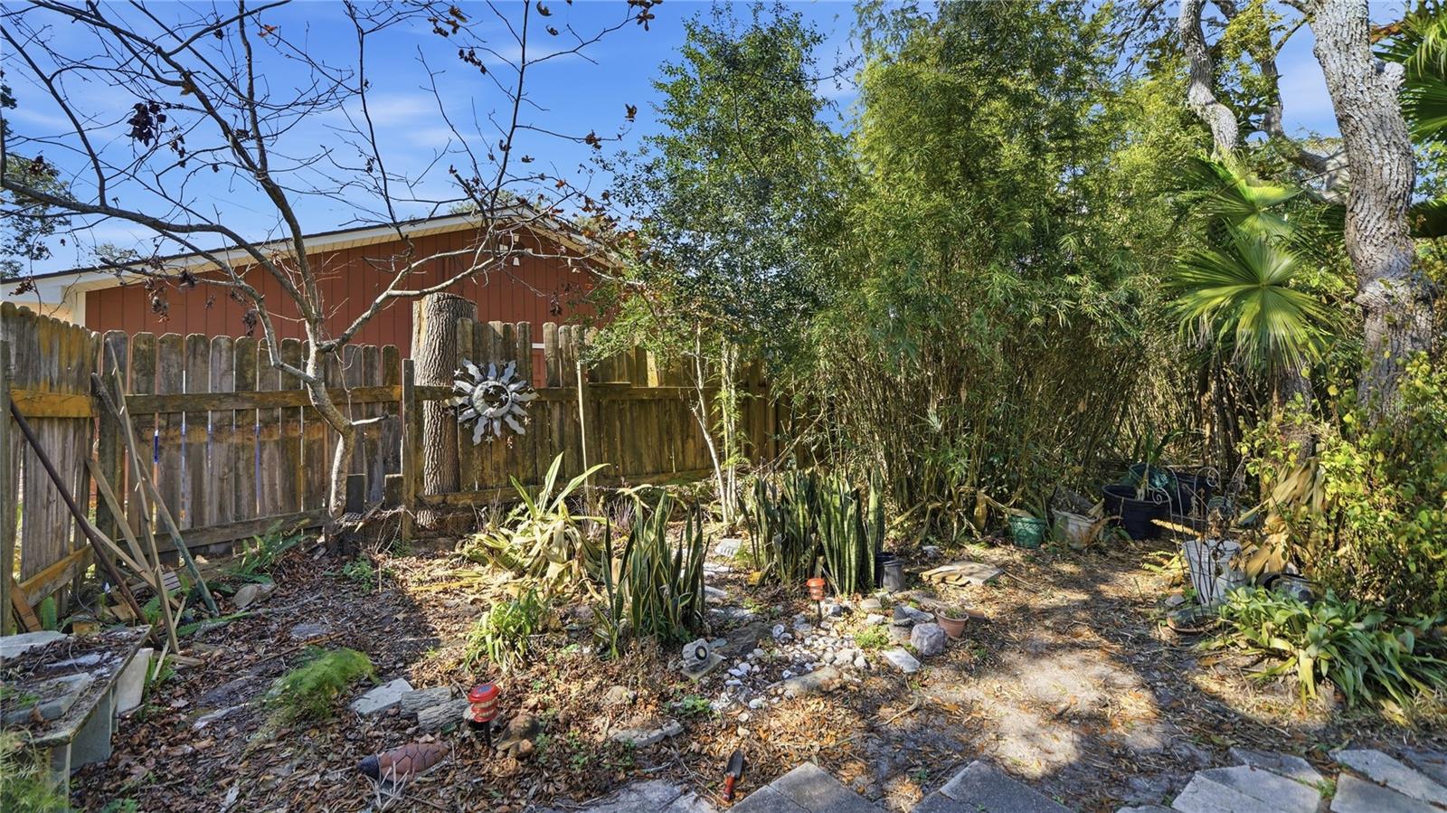 Image 32 of 50 For 350 Sunset Drive