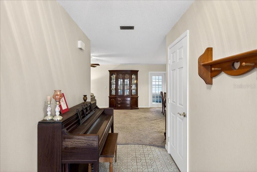 Image 12 of 42 For 46 Fleming Court