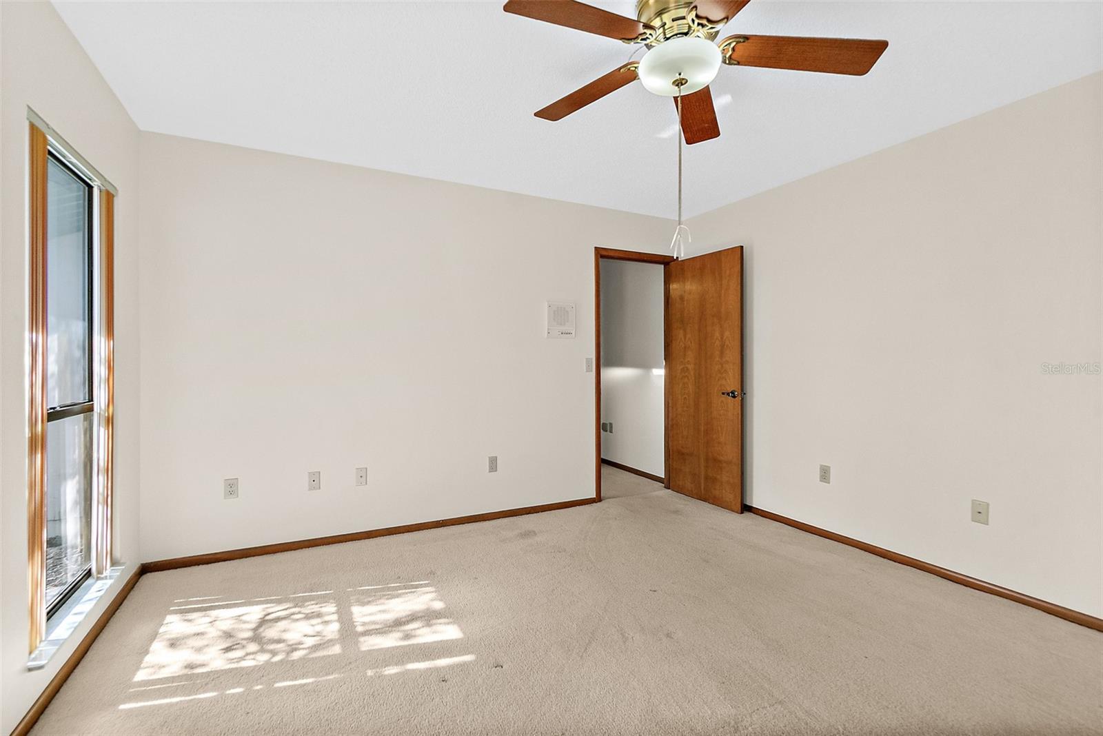 Image 13 of 48 For 127 Eagles Nest Lane