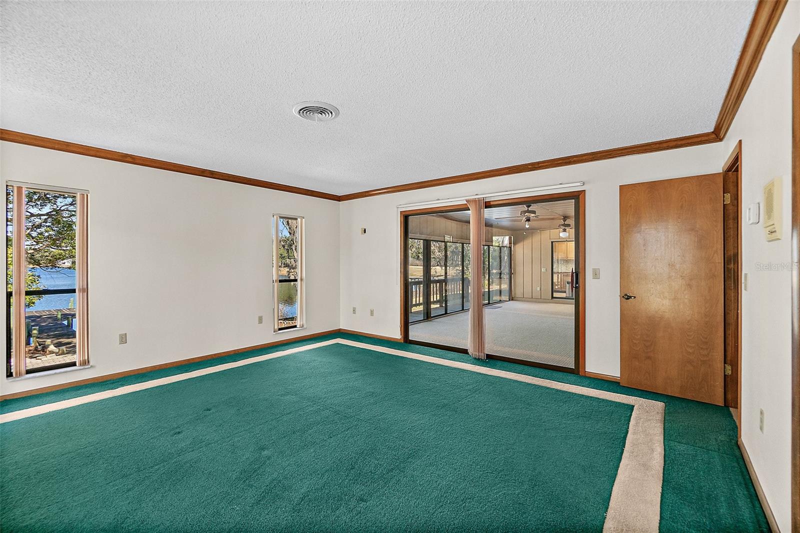 Image 18 of 48 For 127 Eagles Nest Lane