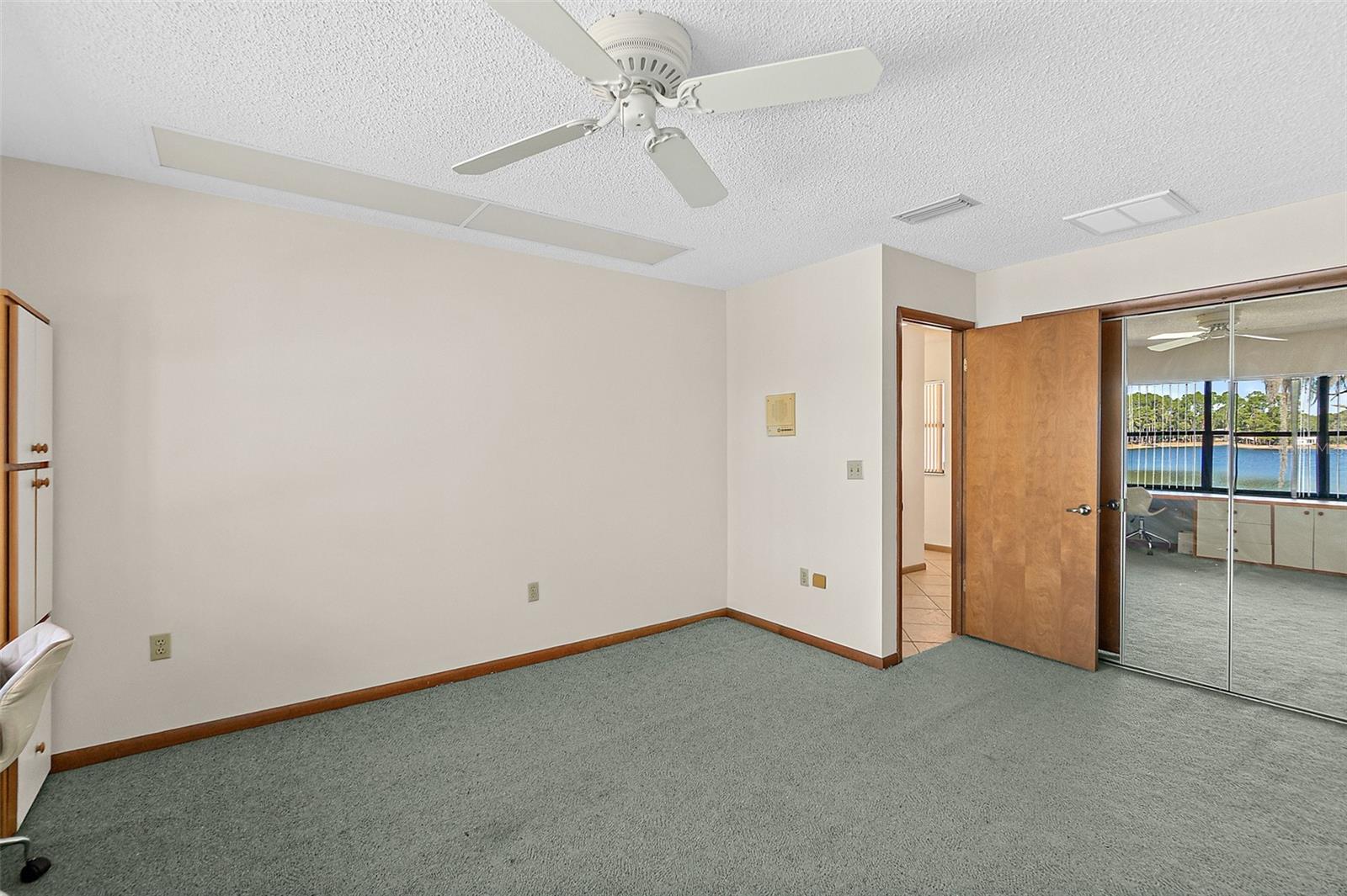 Image 25 of 48 For 127 Eagles Nest Lane